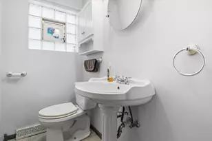 5363 N Mont Clare Ave, Chicago, IL 60656 - Photo 15