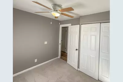 2612 W Kirby Avenue, Champaign, IL 61821 - Photo 9