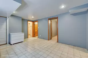5918 S Albany Ave, Chicago, IL 60629 - Photo 17