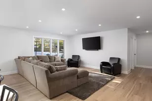 1310 Wintergreen Terrace, Batavia, IL 60510 - Photo 15