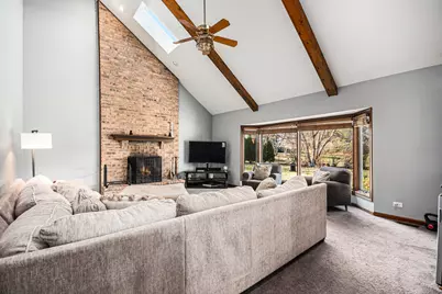 3942 Broadmoor Circle, Naperville, IL 60564 - Photo 3