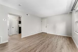 740 E North Broadway St, Lombard, IL 60148 - Photo 11