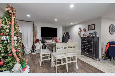 12298 W Paddock Avenue, Beach Park, IL 60087 - Photo 5