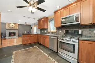 5622 S Oak Park Ave, Chicago, IL 60638 - Photo 17