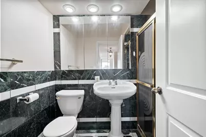 5701 N Sheridan Road #6T, Chicago, IL 60660 - Photo 11
