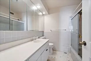 5701 N Sheridan Rd, Chicago, IL 60660 - Photo 9