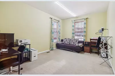 2930 Kelly Drive, Elgin, IL 60124 - Photo 19