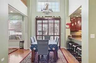 2930 Kelly Dr, Elgin, IL 60124 - Photo 9