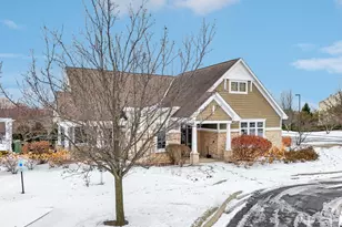 2930 Kelly Dr, Elgin, IL 60124 - Photo 41