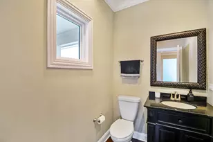 23941 N Overhill Dr, Lake Zurich, IL 60047 - Photo 17