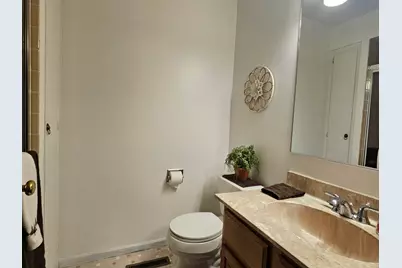 230 Windsor Lane #A, Willowbrook, IL 60527 - Photo 15