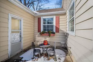 611 Carlson St, Sycamore, IL 60178 - Photo 17