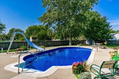 11748 Cedarbrook Road, Roscoe, IL 61073 - Photo 41