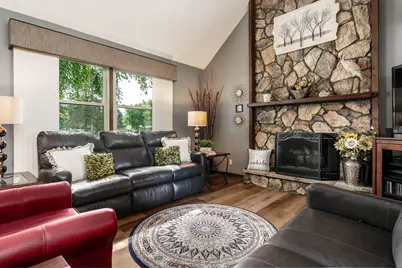 11748 Cedarbrook Road, Roscoe, IL 61073 - Photo 7