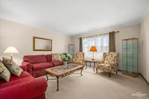 2477 W Downer Pl, Aurora, IL 60506 - Photo 5