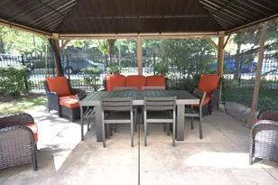 [Address not provided], Chicago, IL 60641 - Photo 3