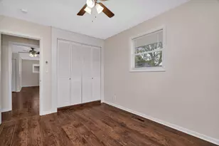 2300 Webster Ave, Joliet, IL 60436 - Photo 17