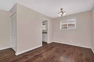 2300 Webster Ave, Joliet, IL 60436 - Photo 7