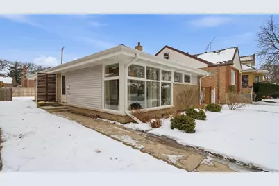 7531 N Karlov Avenue, Skokie, IL 60076 - Photo 3