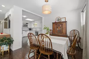 7531 N Karlov Ave, Skokie, IL 60076 - Photo 7