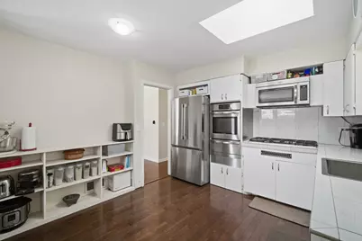 7531 N Karlov Avenue, Skokie, IL 60076 - Photo 9