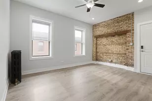 7425 N Clark St, Chicago, IL 60626 - Photo 7