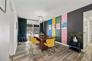 100 Dartford Ln, Schaumburg, IL 60194 - Photo 5