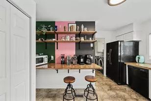 100 Dartford Ln, Schaumburg, IL 60194 - Photo 15