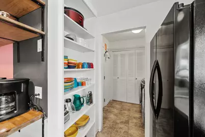 100 Dartford Lane, Schaumburg, IL 60194 - Photo 9