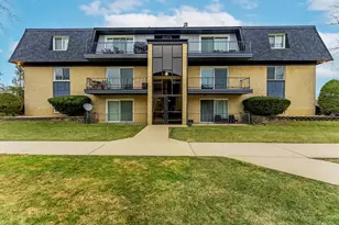 11128 S 84th Ave, Palos Hills, IL 60465 - Photo 1