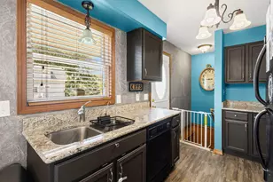 271 Fossil Bay Ct, Wilmington, IL 60481 - Photo 11