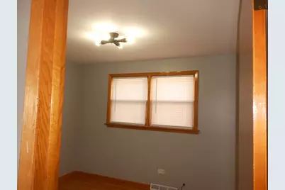 5820 S Rutherford Avenue, Chicago, IL 60638 - Photo 9