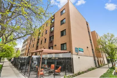 6201 N Kenmore Avenue #506, Chicago, IL 60660 - Photo 1