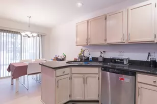 2 Willow Bridge Way, Bloomingdale, IL 60108 - Photo 9