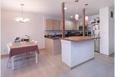 2 Willow Bridge Way, Bloomingdale, IL 60108 - Photo 5