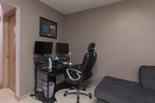 2 Willow Bridge Way, Bloomingdale, IL 60108 - Photo 13