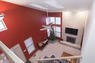 2 Willow Bridge Way, Bloomingdale, IL 60108 - Photo 11