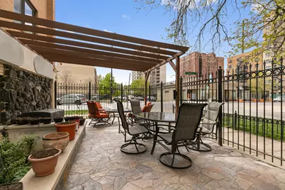 6201 N Kenmore Avenue #307, Chicago, IL 60660 - Photo 9