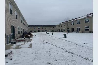 226 Wild Meadow Lane, Woodstock, IL 60098 - Photo 3