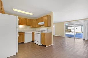 236 Whidah Ct, Schaumburg, IL 60194 - Photo 7