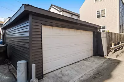 2413 W Belden Avenue, Chicago, IL 60647 - Photo 3