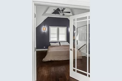 2413 W Belden Avenue, Chicago, IL 60647 - Photo 17