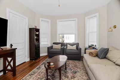 2413 W Belden Avenue, Chicago, IL 60647 - Photo 9