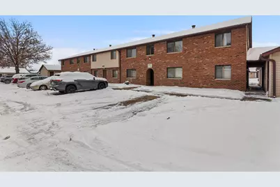 1801 Richardson Drive #7, Urbana, IL 61802 - Photo 1