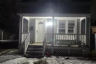 388 Evans Ave, Aurora, IL 60505 - Photo 1