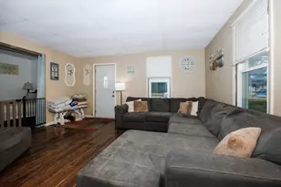 1213 S Madison St, Bloomington, IL 61701 - Photo 5