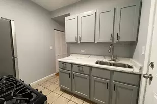 3937 W Division St, Chicago, IL 60651 - Photo 5