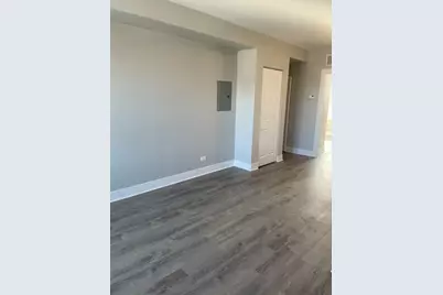 722 N Austin Boulevard #2E, Oak Park, IL 60304 - Photo 5