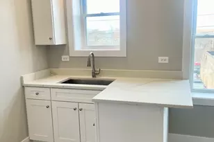 722 N Austin Blvd, Oak Park, IL 60304 - Photo 7