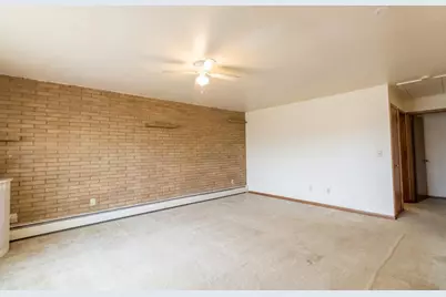 45 N McAree Road, Waukegan, IL 60085 - Photo 3